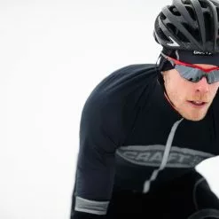 Craft Shield Jersey Sort -Endura Salg CraftShieldJerseySortGraa300517 03