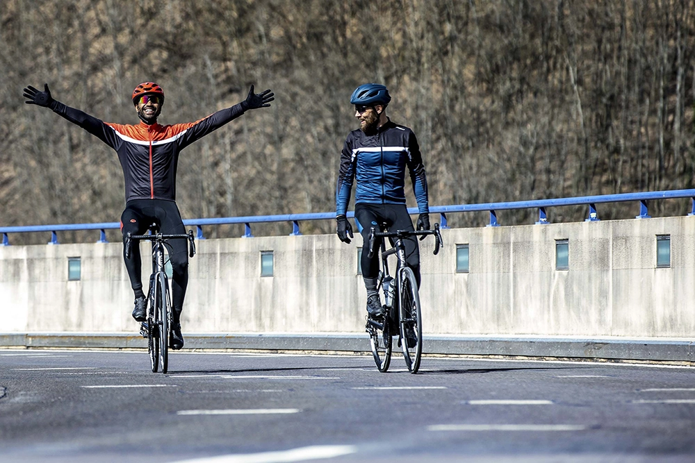 Rogelli Course Langærmet Jersey - Sort/Hvid/Rød 9 Rogelli Course Langærmet Jersey - Sort/Hvid/Rød - Billede 7